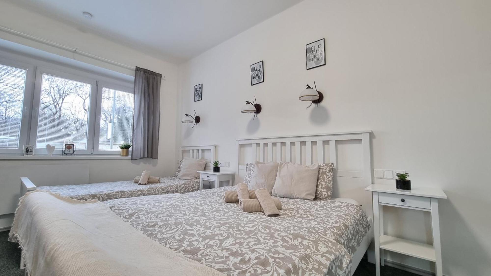 Finnem Rentals Jicinska Praga Zewnętrze zdjęcie